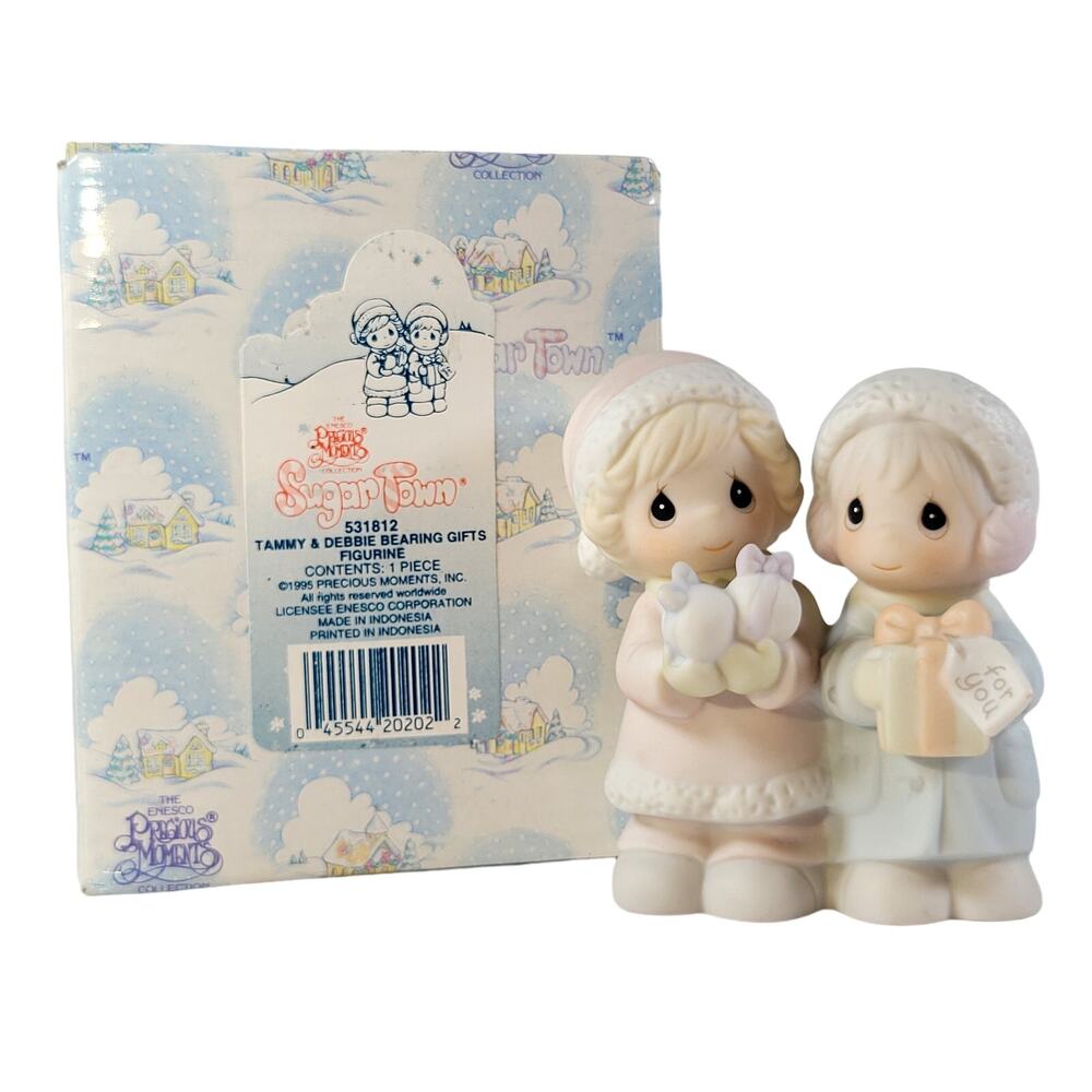 Precious Moments Sugar Town Tammy Debbie Bearing Gifts Figurine Enesco 531812